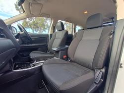 2020 Mitsubishi Outlander ES