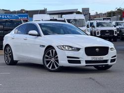 2016 Jaguar XE 20t Prestige
