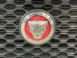 2016 Jaguar XE 20t Prestige
