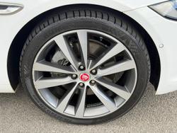 2016 Jaguar XE 20t Prestige