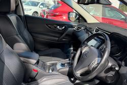 2017 Nissan QASHQAI Ti