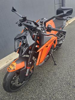 2025 KTM 1390 Super Duke R Super Duke Orange