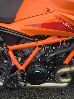 2025 KTM 1390 Super Duke R Super Duke Orange