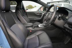 2025 Toyota RAV4 XSE