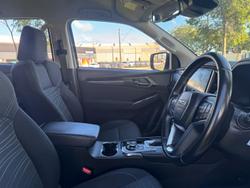 2022 Isuzu MU-X LS-U
