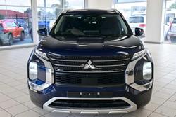 2024 Mitsubishi Outlander LS