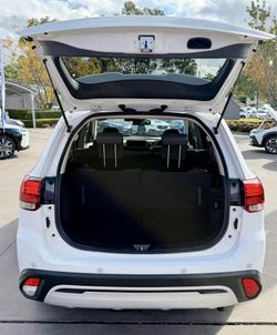 2019 Mitsubishi Outlander LS
