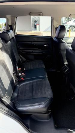 2019 Mitsubishi Outlander LS