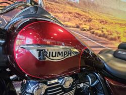 2014 Triumph Thunderbird Commander Thunderbird Red