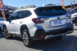 2022 Subaru Outback AWD Touring