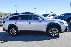 2022 Subaru Outback AWD Touring