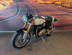 2018 Triumph Thruxton 1200 R Thruxton White