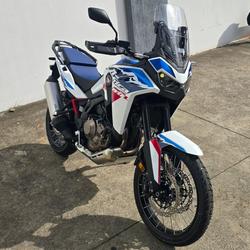 2024 Honda Africa Twin ES (CRF1100A3) Africa Twin White