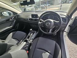 2014 Mazda 3 Neo