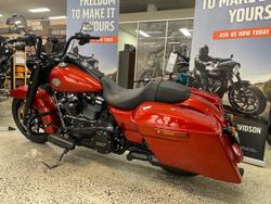 2025 Harley-Davidson Road King Special 114 (FLHRXS)