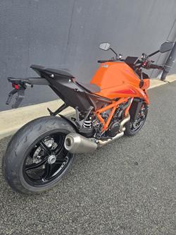 2026 KTM 1390 Super Duke R Super Duke Orange