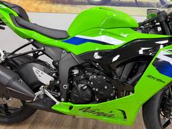 2025 Kawasaki NINJA ZX-6R (636) KRT EDITION GREEN