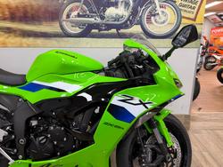 2025 Kawasaki NINJA ZX-6R (636) KRT EDITION GREEN