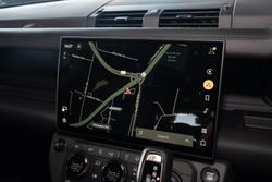 2025 Land Rover Defender 110 P635 OCTA Black