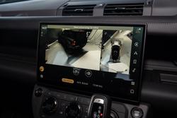 2025 Land Rover Defender 110 P635 OCTA Black