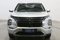 2025 Mitsubishi Outlander LS