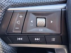 2024 Mitsubishi Outlander LS