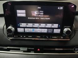 2024 Mitsubishi Outlander ES