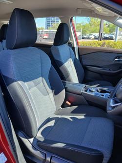 2024 Nissan X-TRAIL ST