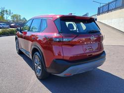 2024 Nissan X-TRAIL ST