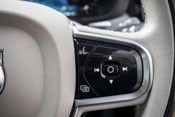 2021 Volvo XC60 B5 Inscription