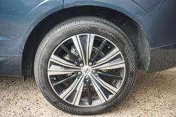 2021 Volvo XC60 B5 Inscription