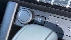 2026 Mitsubishi Triton GSR MV MY26 4X4 Dual Range White Diamond