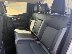 2026 Nissan Navara ST-X