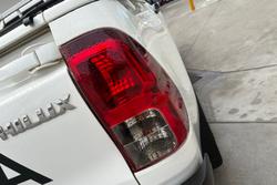 2020 Toyota Hilux SR