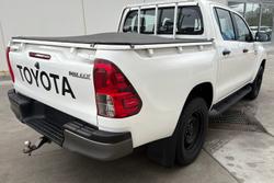 2020 Toyota Hilux SR