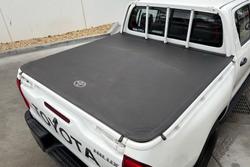 2020 Toyota Hilux SR