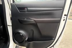 2020 Toyota Hilux SR