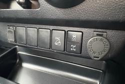 2020 Toyota Hilux SR