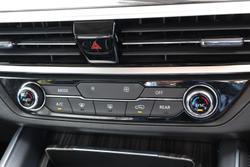 2022 LDV D90 Executive