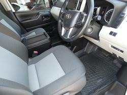 2022 Toyota Hiace LWB (5 Seats)