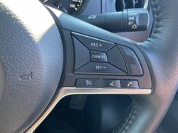 2024 Nissan Navara ST