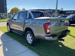 2024 Nissan Navara ST