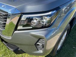 2024 Nissan Navara ST