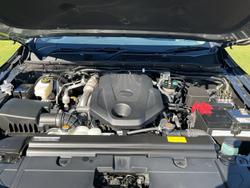 2024 Nissan Navara ST