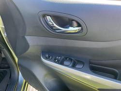 2024 Nissan Navara ST
