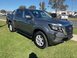 2024 Nissan Navara ST