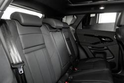 2025 Land Rover Range Rover Evoque P250 Dynamic SE