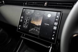 2025 Land Rover Range Rover Evoque P250 Dynamic SE