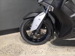 2018 Yamaha XMAX 300 (CZD300A) SILVER