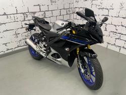 Yamaha YZF-R15M